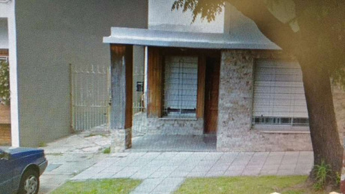 Imagen 1 de 7 de Vivienda En Blocks En Venta En Quilmes Oeste