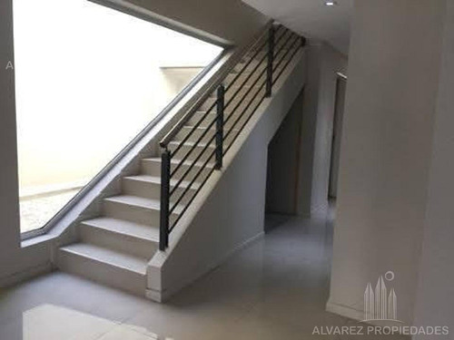 Imagen 2 de 13 de Venta Departamento Monoambiente En Moron