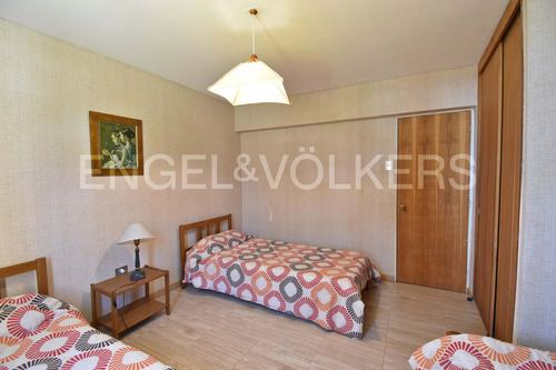 Se Vende Departamento En La Avenida Del Mar