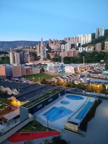 Aparta Estudio  En Venta En Ciudad Del Rio- Poblado Medellín