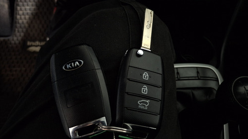 Kia Morning 1.0 LX ABS