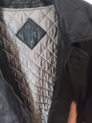 Campera Saint Lauren De Mujer Con Detalle Ver Foto4 (Usado)