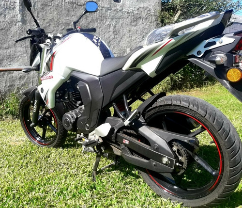 Imagen 5 de 16 de Yamaha Fz