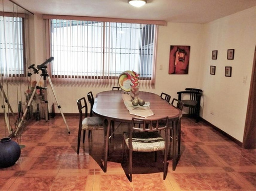 Imagen 10 de 23 de Casa En Venta Colinas De Los Ruices Mls #22-24903 Ingrid Guzmán