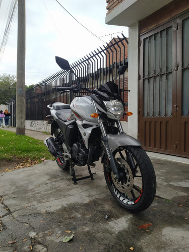 Vendo Yamaha Fz 2.0 150 Modelo 2021 7200.000 Negociables