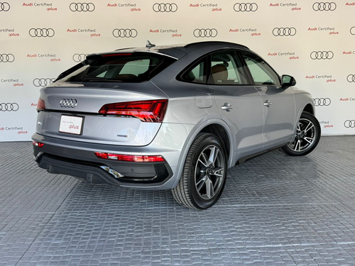 Audi q5 sportback 2.0 45Tfsi Select Quattro Mild Hybrid