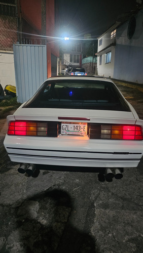 Camaro Iroc Z Modelo 1988, V8.