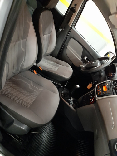 Renault Logan 1.6 Authentique Plus 85cv 2014