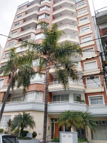 Departamento De Categoria En Venta - Rosales 300 - Ramos Mejia