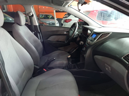 Imagem 4 de 9 de Hyundai Hb20s 1.6 Comfort Plus 16v Flex 4p Manual