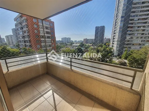 Departamento En Venta De 2 Dorm. En San Miguel