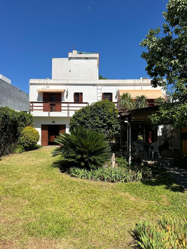 Casa De Categoría En Venta - Bajada Del Cerro