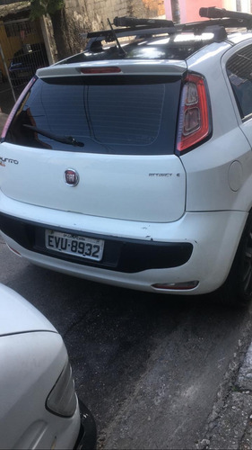 Fiat Punto 1.4 Itália Flex 5p 2013