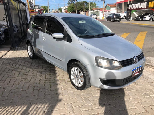 Imagem 3 de 8 de Volkswagen Fox Trend 1.6 Flex