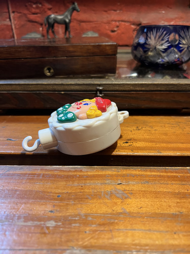 Caja De Musica De Plastico Juguete Retro (Usado)