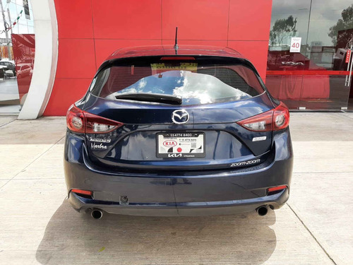 Imagen 3 de 10 de Mazda Mazda 3 2018 5p Hatchback S L4/2.5 Aut