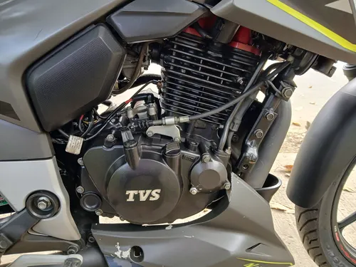 Tvs Apache 160 4v 2021 56.000km