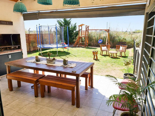 Tigre - Casas De Santa Maria U$s 179.000 - 4dorm - Pileta