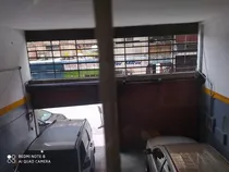 Comprar Local, Terreno Y Fondo De Comercio De 500 Mts, En Chacao, (funciona Taller Mecánico)  Con Dos Puentes
