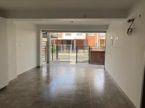 Venta De Casa En Ciudad Pacifica, Sur De Cali, Valle Del Cauca 8311.