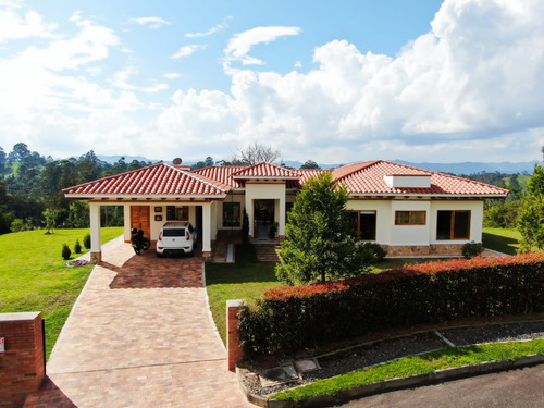 Vendo Casa En El Carmen Del Vivoral Antioquia