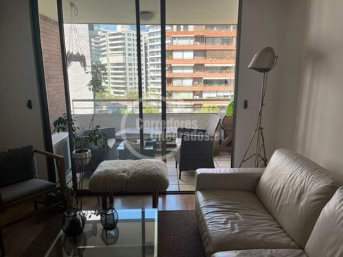 Metro Alcantara, Las Condes