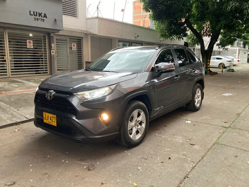 Toyota RAV4 2.0 Street