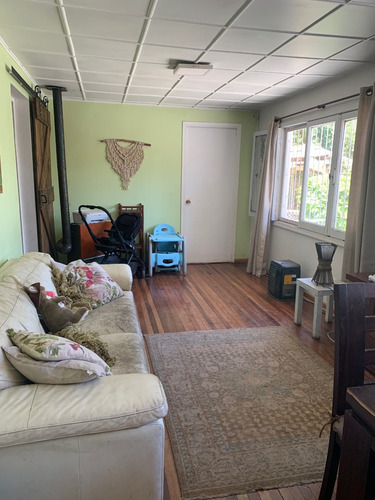 Casa En Venta A 2 Cuadras De La Plaza De Peñaflor, Excelente