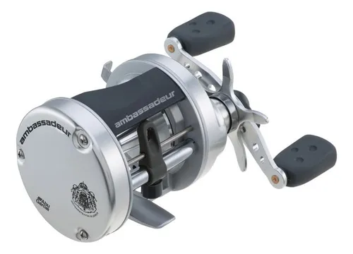 Reel Abu Garcia Ambassadeur S 6500 Pesca  Color Plata Lado de la manija Derecho