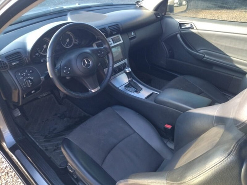 Imagen 5 de 9 de Mercedes Benz