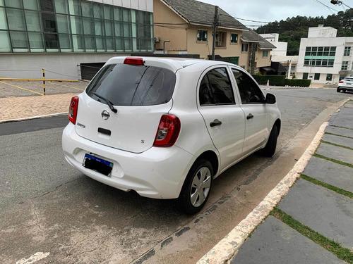 Nissan March 2018 1.0 12v S 5p