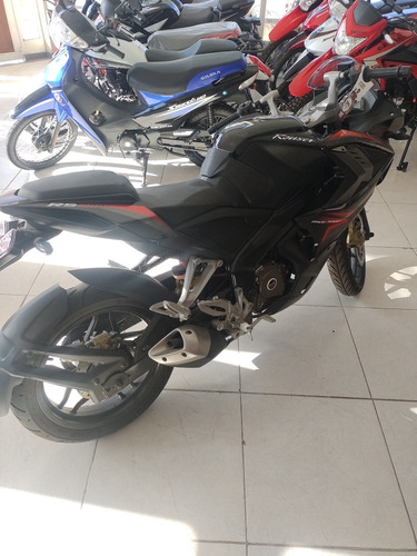 Imagen 4 de 7 de Bajaj Rouser Rs 200 Automoto Sur