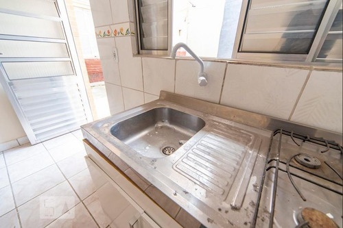 Imagem 9 de 15 de Apartamento Para Aluguel - Santa Teresinha, 1 Quarto, 16 - 893464047