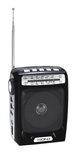 Radio Portatil Con Linterna Xion - Universo Mágico