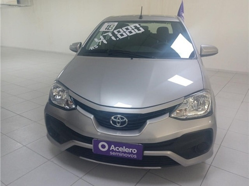 Toyota Etios 1.5 X Sedan 16v Flex 4p Automático