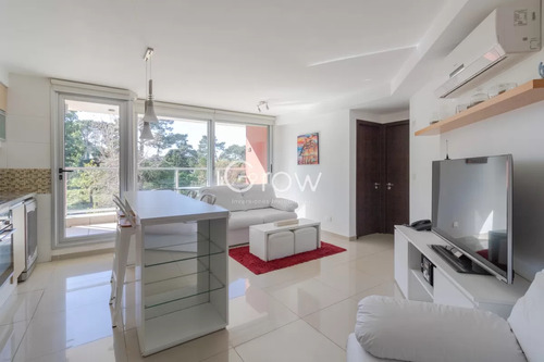 Apartamento En Venta 1 Dormitorio , Roosevelt Punta Del Este 