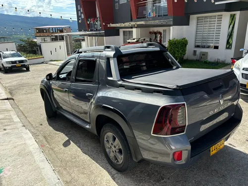 Renault Duster Oroch 2.0 Expression At
