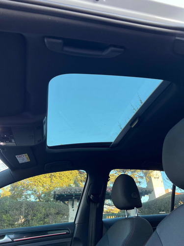 Imagen 12 de 24 de Volkswagen Golf 2019 2.0 Gti Tsi