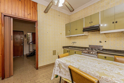 Venta Casa 5 Ambientes En Moron Norte