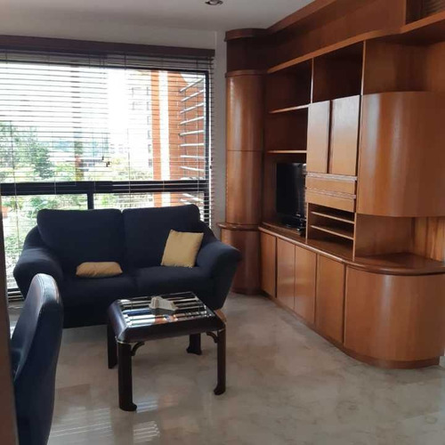 Imagen 4 de 22 de Se Alquila Apto 250m2 3h+s/5b/2p Clnas Valle Arriba