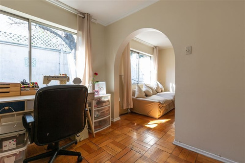 Venta Casa En Cardenal Newman Los Dominicos, Sin Comisión