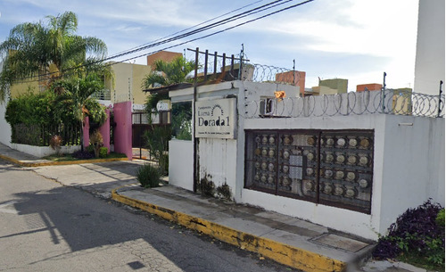 Venta De Casa En Guayabos, Lazaro Cardenas En Cuernavaca Morelos. Mbdelr