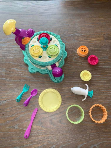 Play Doh Juego De Masa Le Petit Patissier Tortas Para Crear