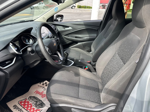 Chevrolet Onix 1.0 PLUS LT