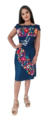 Vestido de mezclilla con flores bordadas outlet