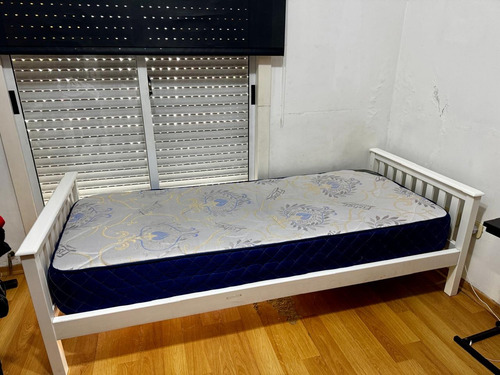 Cama Individual Dela Casa + Colchón Con Resorte Fisher Blanco De La Casa