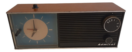 Radio Reloj Admiral Antiguo Modelo Cr251