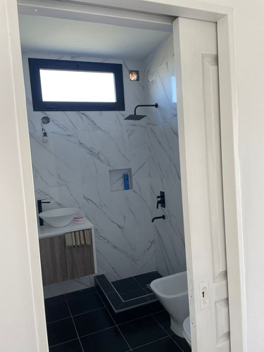 Venta Casa A Estrenar En Las Calandrias Brandsen