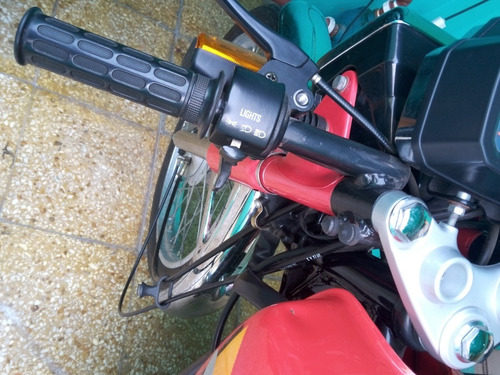 Imagen 14 de 24 de Moto Suzuki Ax 100 Año 2014 3500 Km Oportunidad