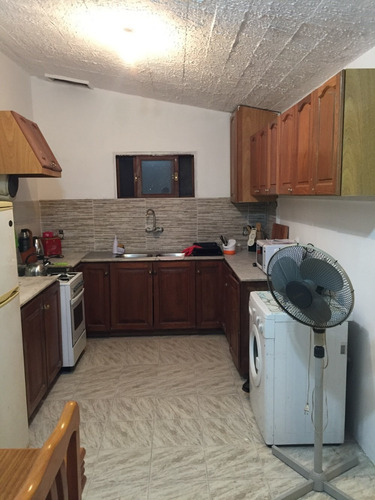Casa De 3 Domitorios, 2 Baños, Entrada P/ Autos, 8 Personas